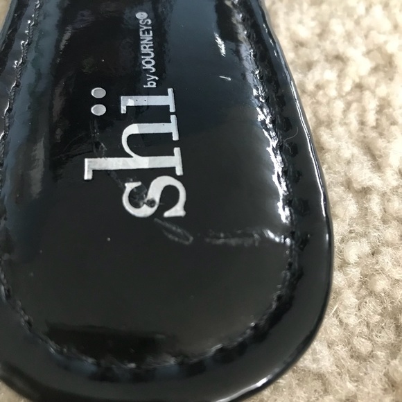 Fancy Black Flip Flops with Jewel Bands - Picture 4 of 6